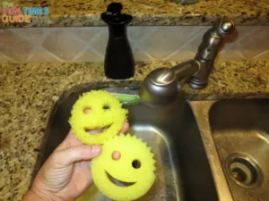 Fun daddy scrub sponge